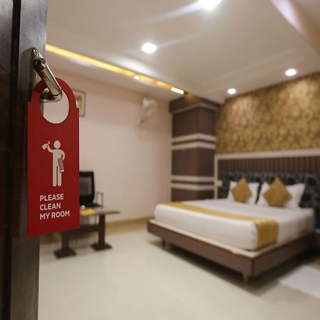 Flagship The Surbhi Hotel Bhopal Exterior photo