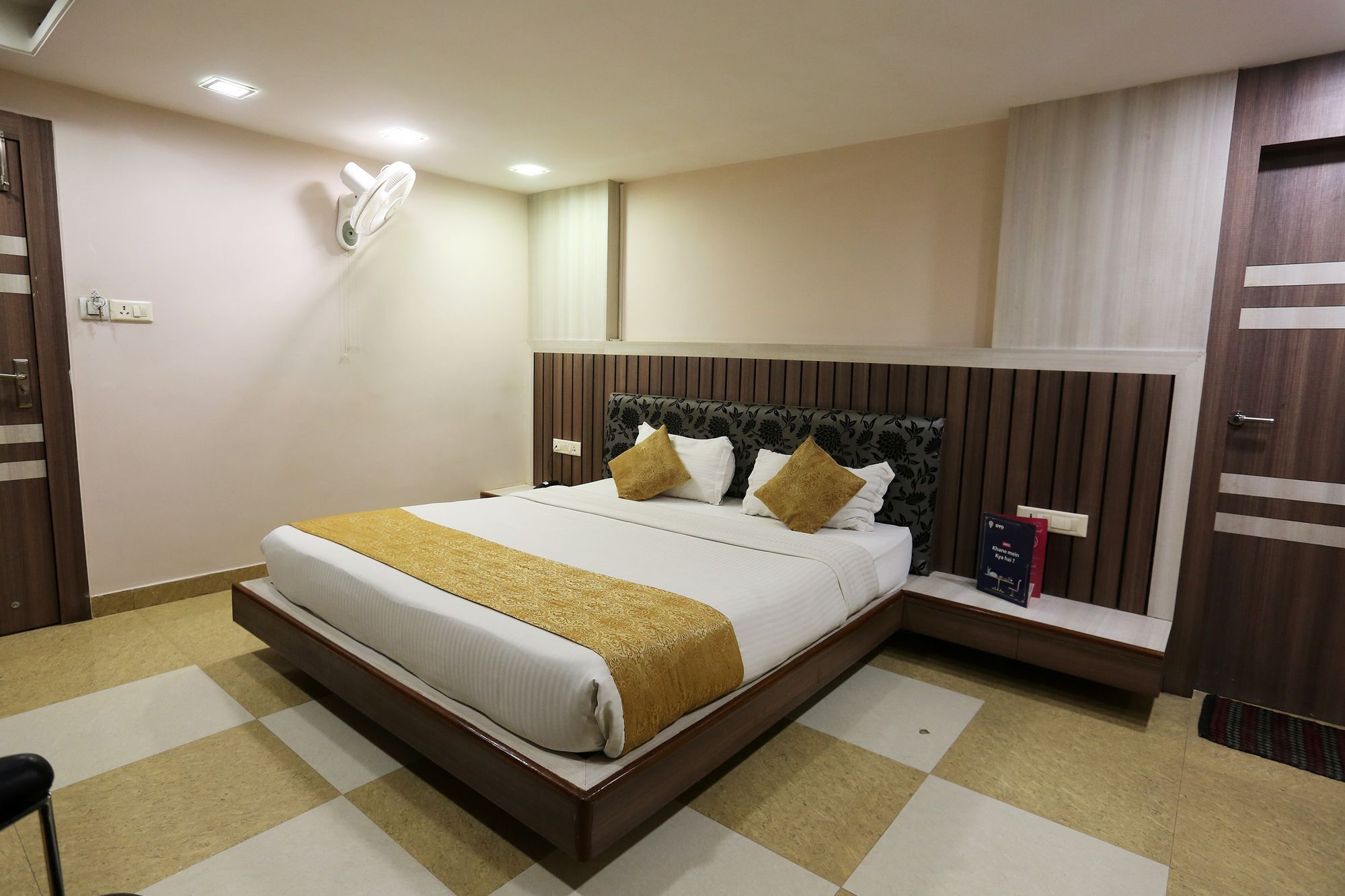 Flagship The Surbhi Hotel Bhopal Exterior photo