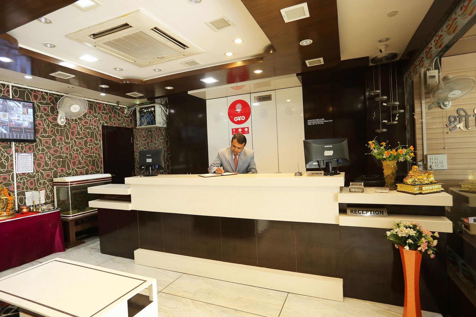 Flagship The Surbhi Hotel Bhopal Exterior photo